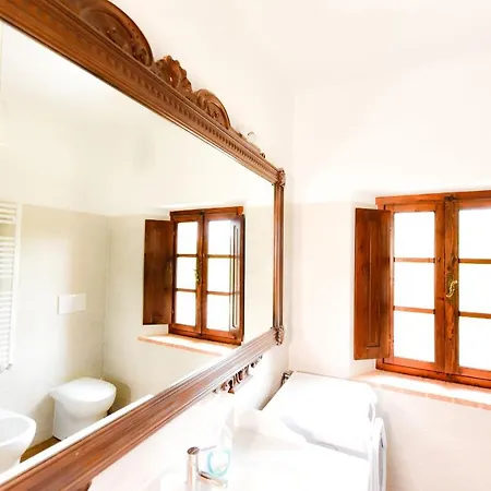 Castello Delle Fornaci - Private Jacuzzi Farm stay