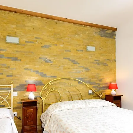Castello Delle Fornaci - Private Jacuzzi Farm stay